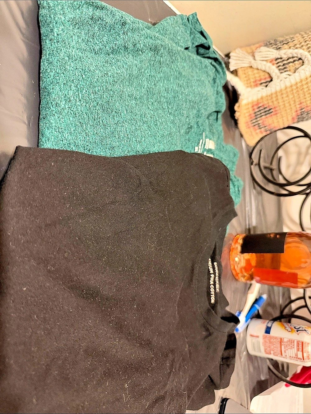 Two Banana Republic Short Sleeve Tees in Green & Black